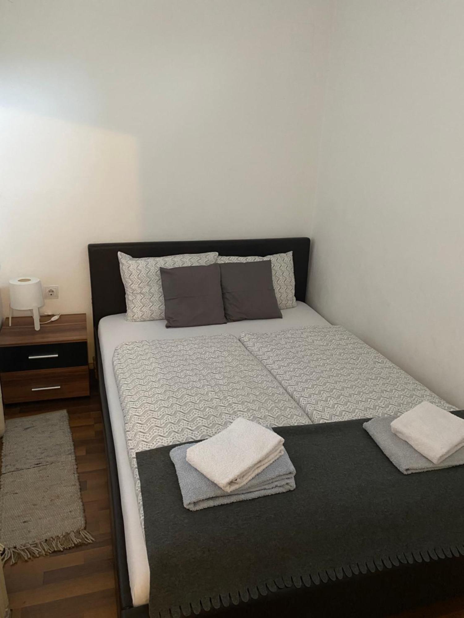 Come & Stay Apartments And Rooms City Center بودابست المظهر الخارجي الصورة